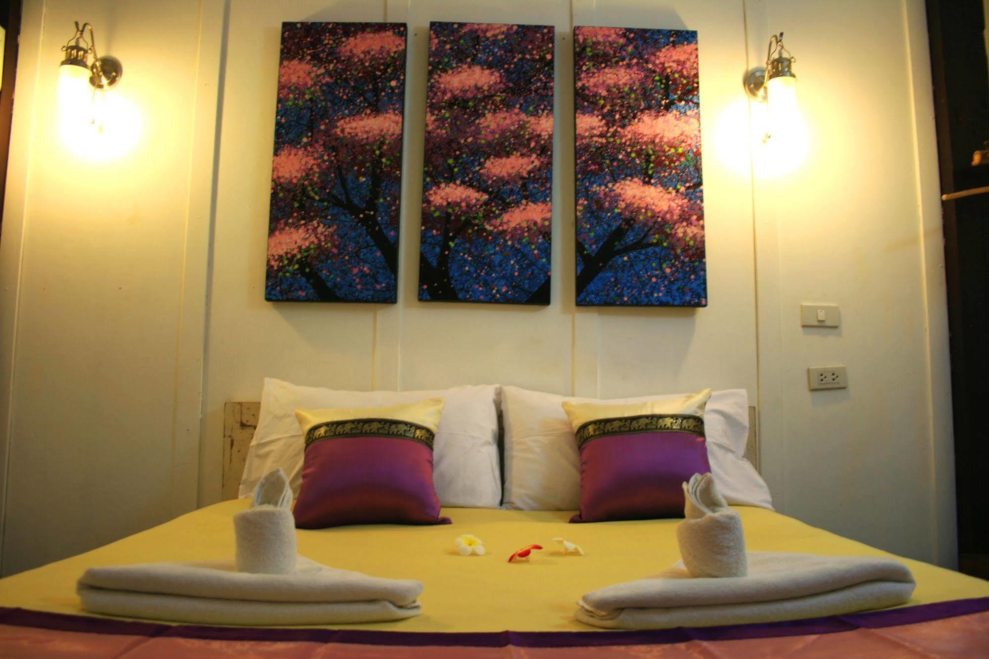 Paifah Boutique House Hotell Eksteriør bilde