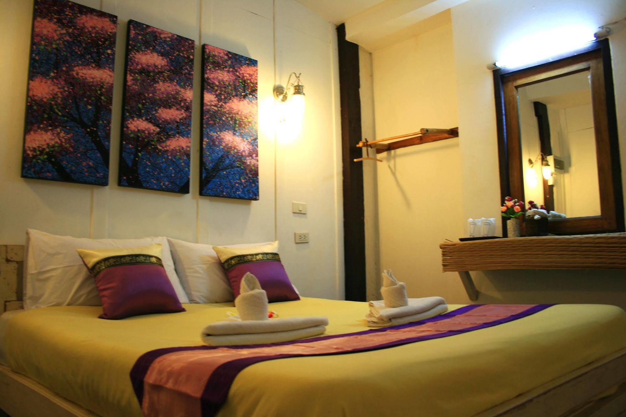 Paifah Boutique House Hotell Eksteriør bilde
